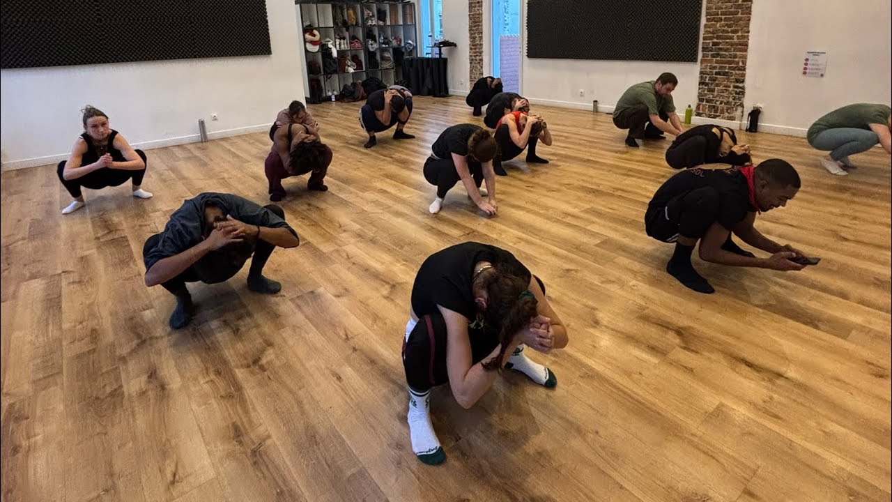 Technique de la danse moderne et contemporaine by Lorenys et Manolo.                 Sol 
