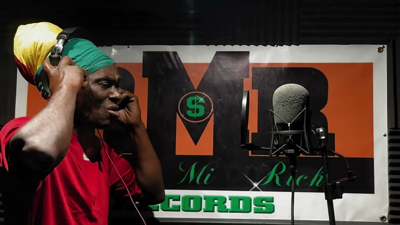 Terry Ganzie - Don't Pose - RMR Records Jamaica