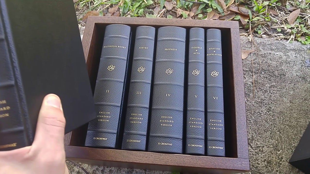 ESV Reader's Bible, Six-Volume Set (Cowhide Over Board with Walnut Slipcase)