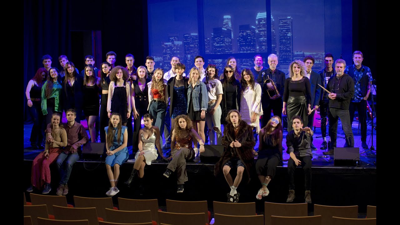 szólóest 11 osztály Fehérlófia Waldorf Gimnázium 2022 03 21