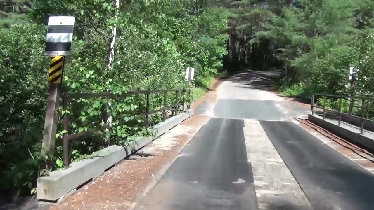 Pog Lake Algonquin Drive Through
