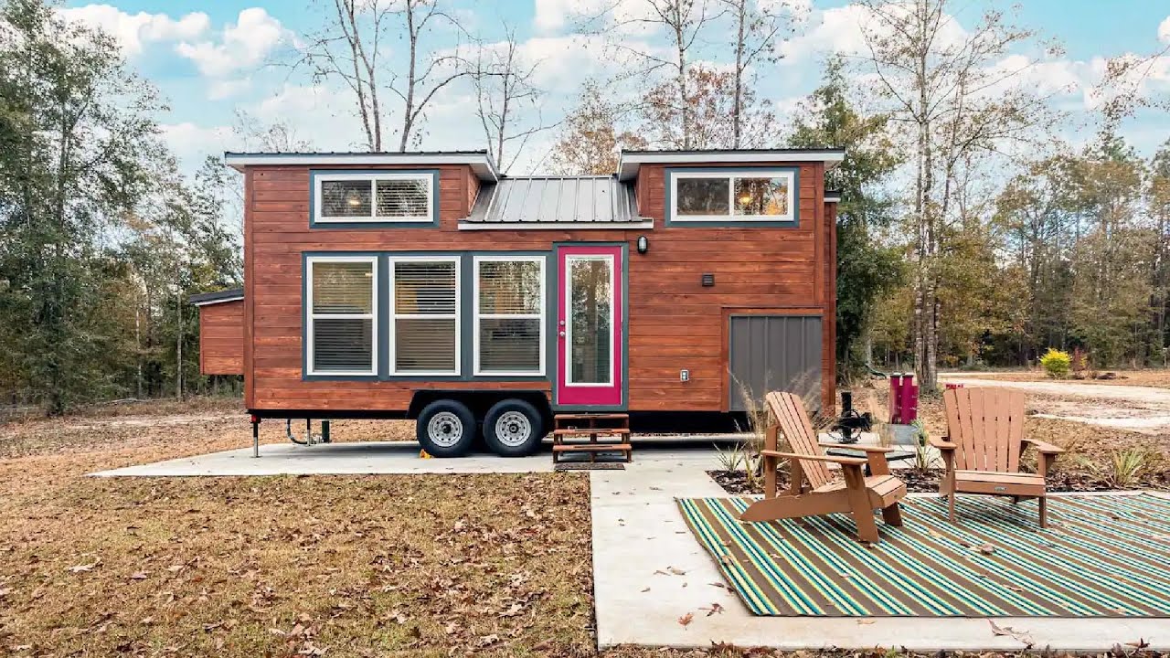 Absolutely Gorgeous Tiny Houses In the Woods