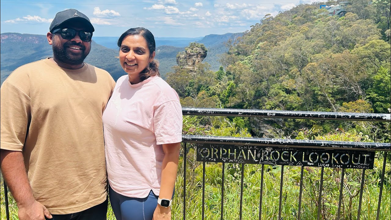 Blue mountains hike from Katoomba falls viewpoint to Three sister’s viewpoint