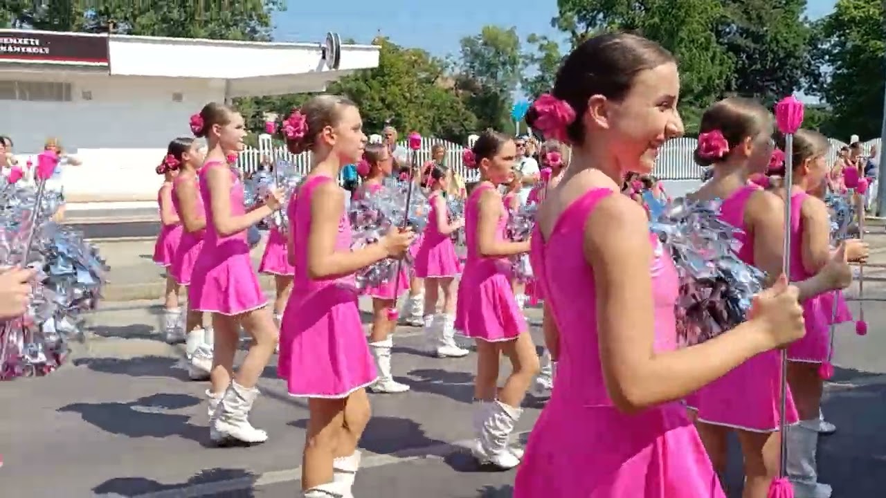 Debreceni mazsorett Orgona, Varázs,Szellő csoport 2023.08.20.Virágkarnevál /Fesi/