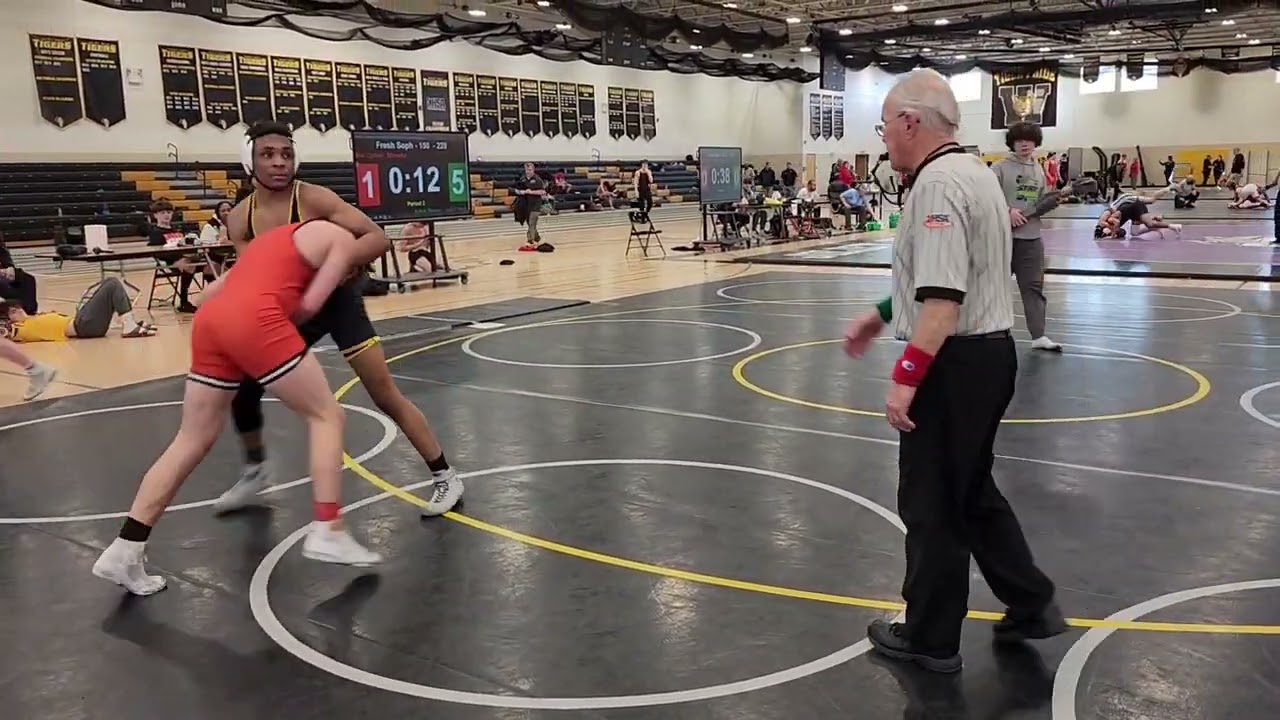 IWCOA Fresh/Soph Regionals 150lbs 1st Place Match - Minooka vs Joliet West