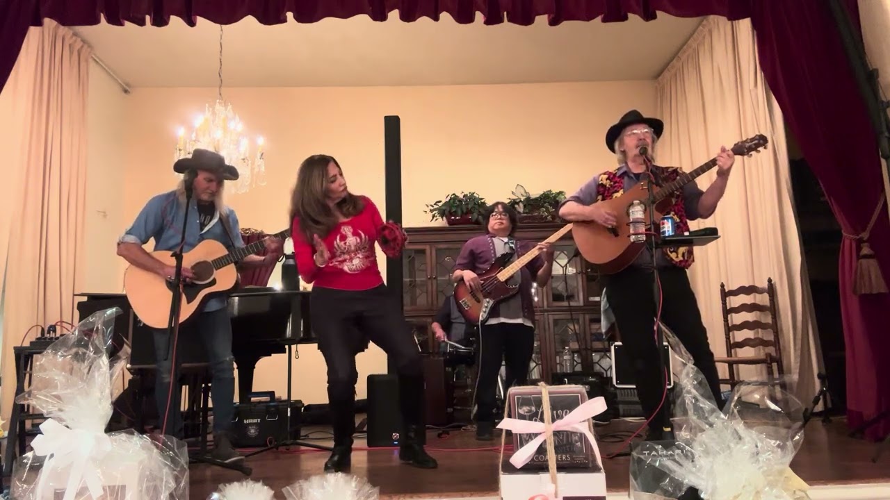 Ginger Blue: Fig Garden Women's Club Bingo Night / 'Sweet Home Chicago' (Acoustic Version)