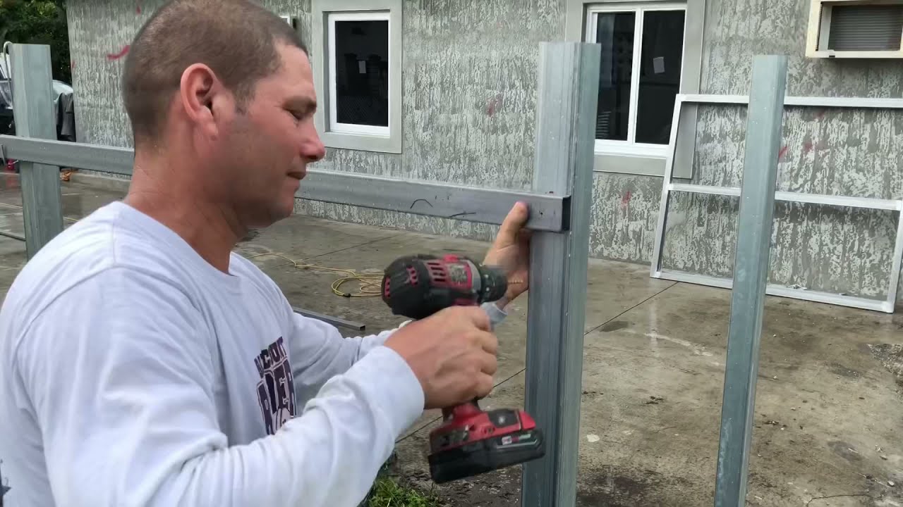 Instalation  dura fence . Instalacion de cerca