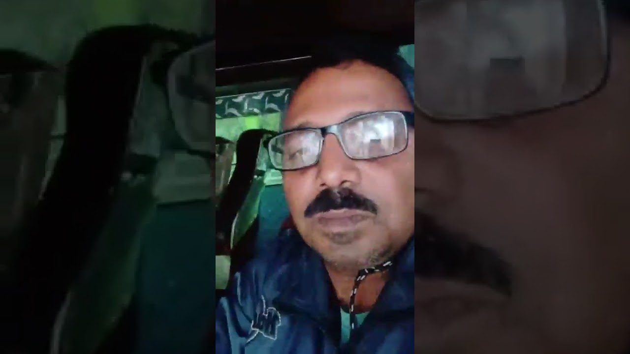বাংলার রাজধানীর পথে পথে যানবাহনের সাথে পথ চলা