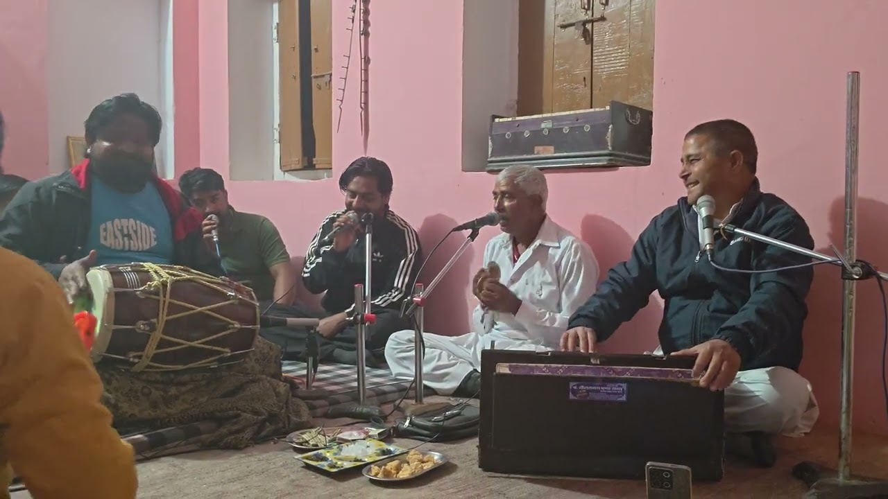 @Bhakti @tseries @filmigaane @SanskargroupInOfficial @SanataanDharma @SanatanbhaktiMala 