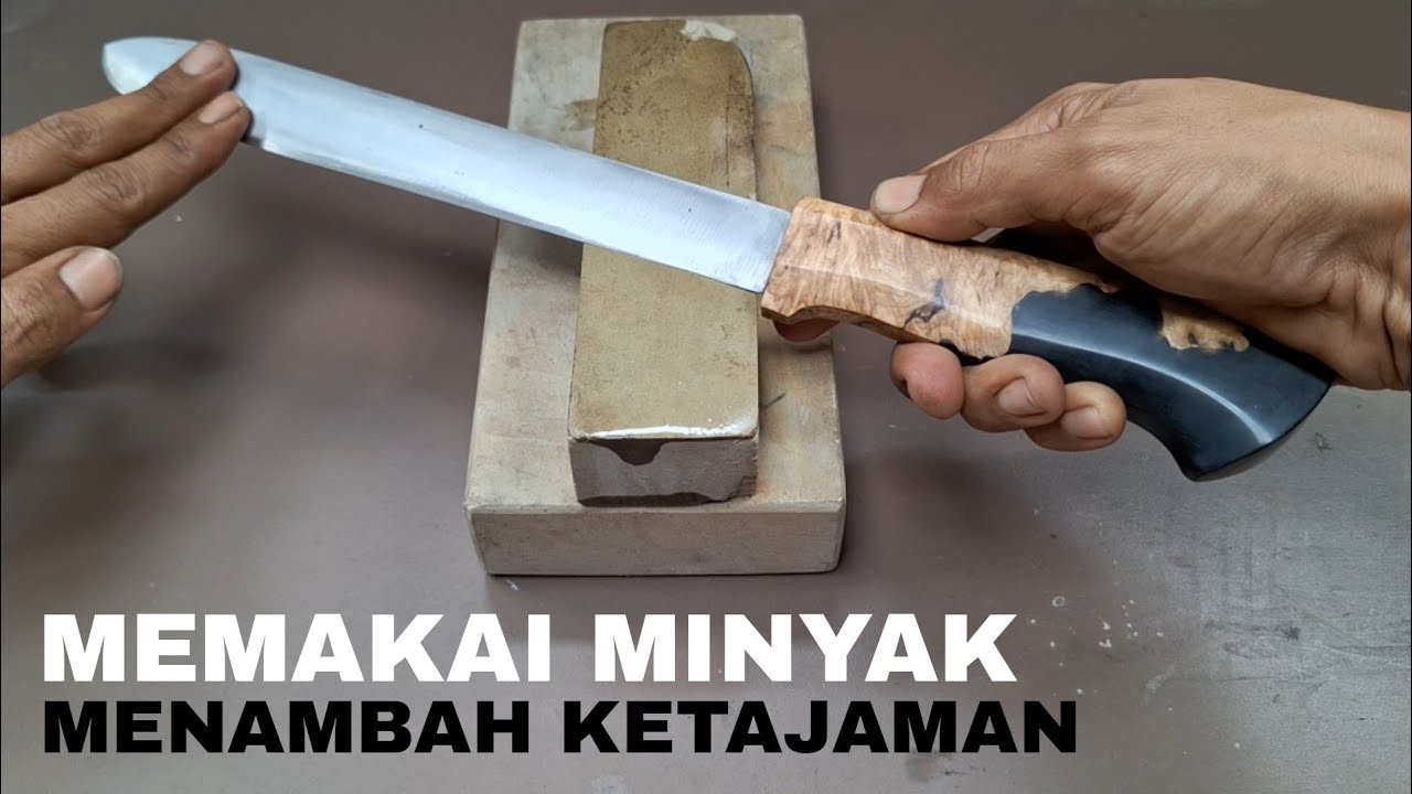 CARA MENAJAMKAN PISAU PAKAI BATU ASAHAN .