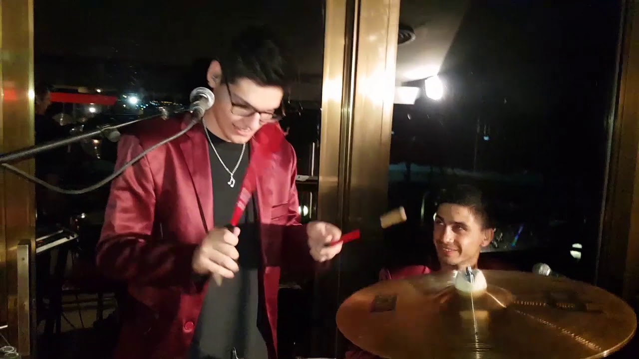 CUMBIAS ENGANCHADOS GRUPO SENSURA EN VIVO CASINO LAS GRUTAS