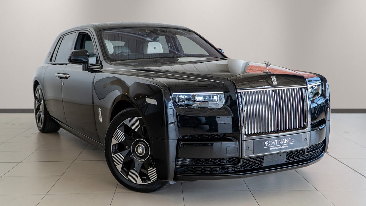 2025 Rolls - Royce Phantom