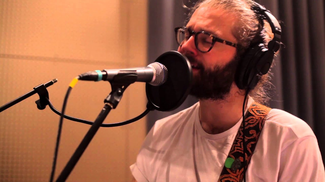 These Ghosts - Where Two Lines Meet (Live @ Bijlokestudio)