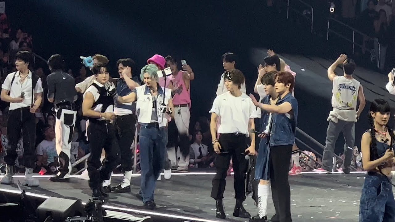 Idols stage exit KCon LA Day 3 Ft. Stray Kids say goodbye. 08/20/23 4K