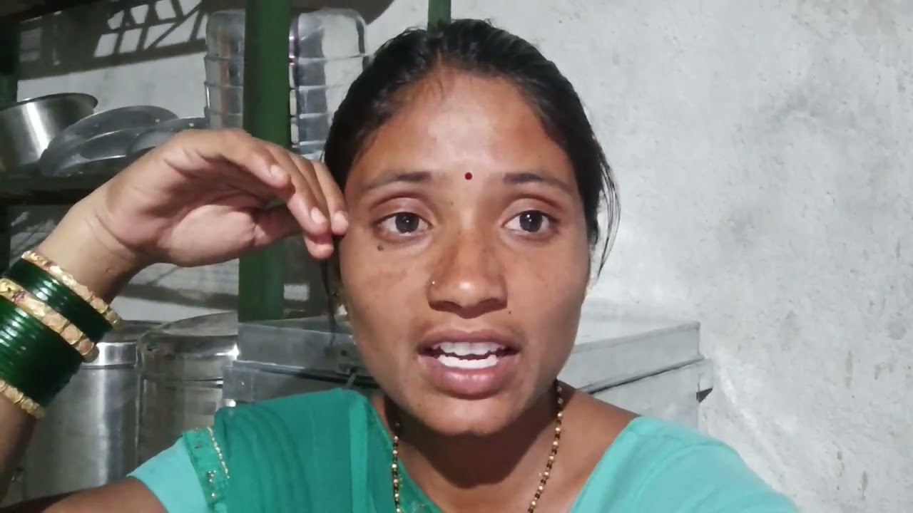 नवऱ्याच्या टेन्शन ने मला रडू यायला लागलय ।मला समजून घेणार या जगात कोणीच नाही 😭#गावठीपुनम 