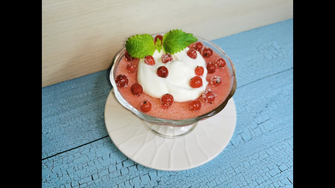 Вкусный освежающий десерт для всей семьи. ЖЕЛЕ из апельсина с красной смородиной.