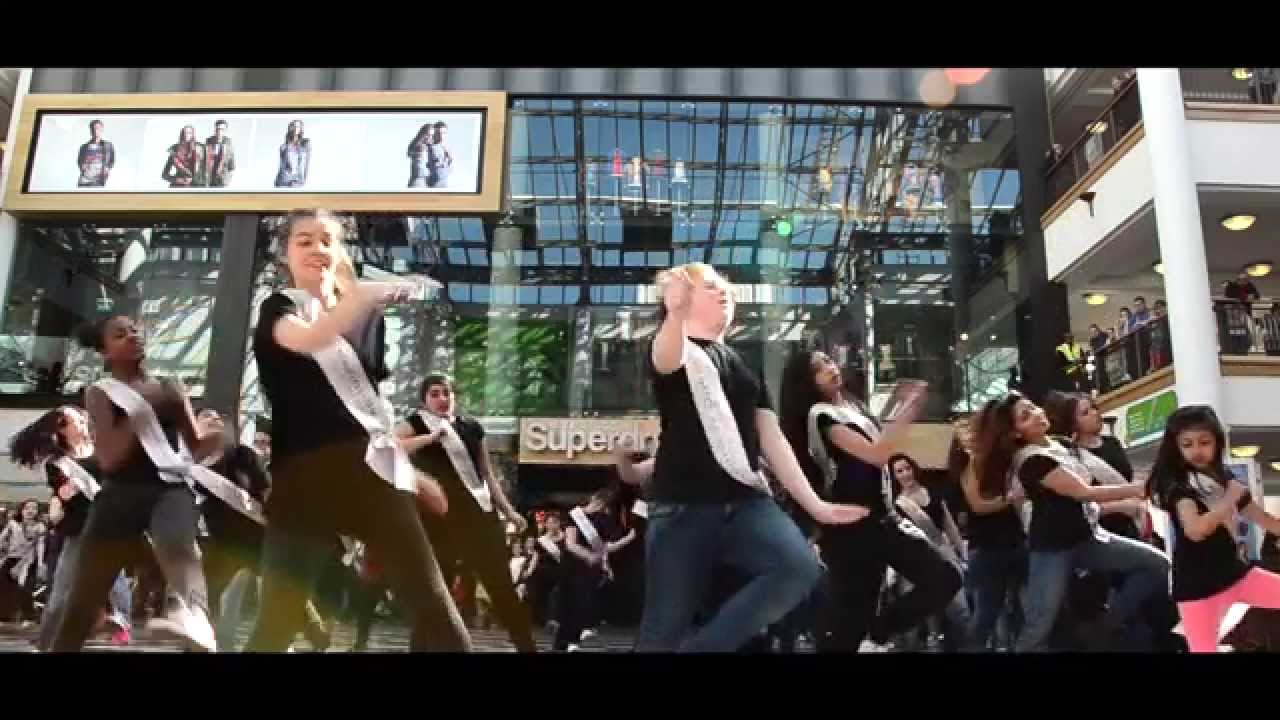AnnaKennedyonline's Autism Awareness Flash Mob in Croydon
