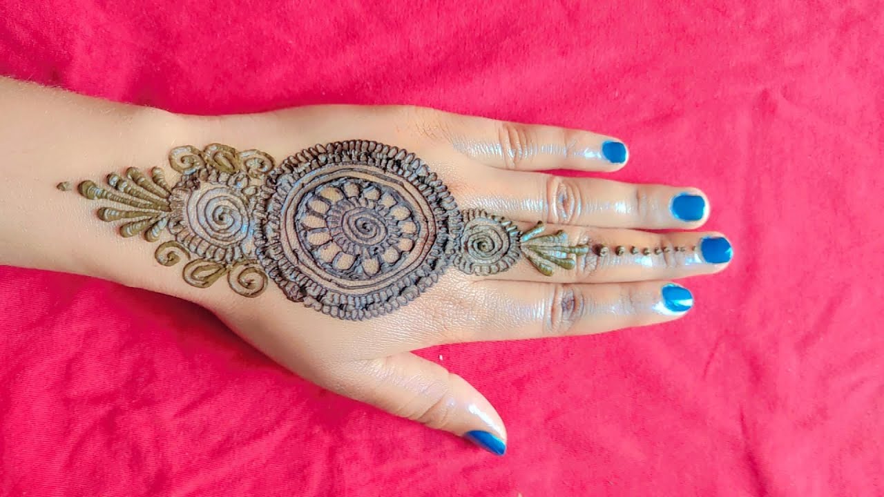 Back hand beautiful mehndi design #mehndi #mehandibysoniparwaiz #henna 