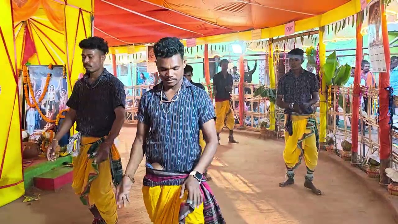 ଛତିଶଗଡ଼ କୀର୍ତନ //chhatisgad kirtan //birenkalakar 