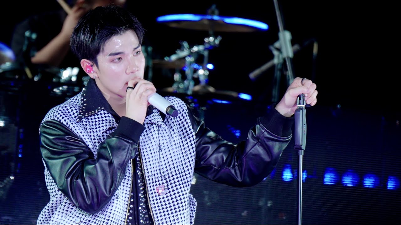 [4K] รักแรก (First Love) Fourth #SiamParagonCountdownxGf