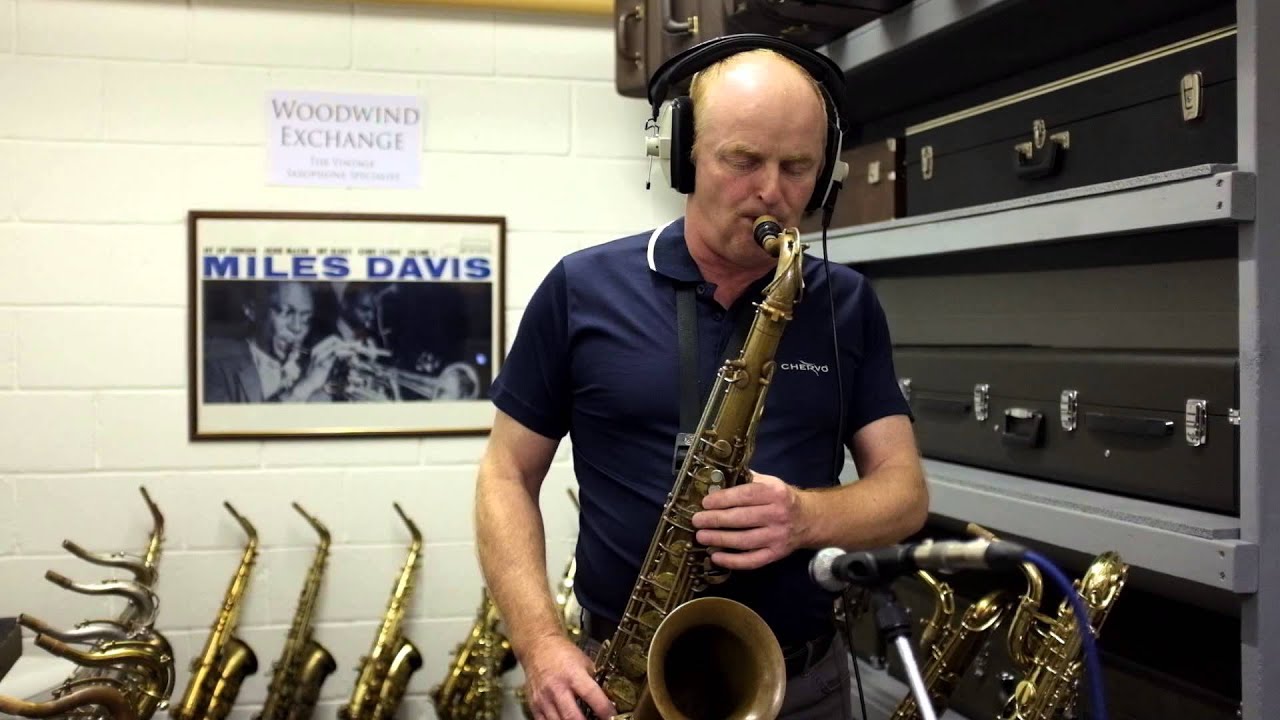 Misty - Jazz Backing Track played on a 1949 Selmer SBA Tenor Sax