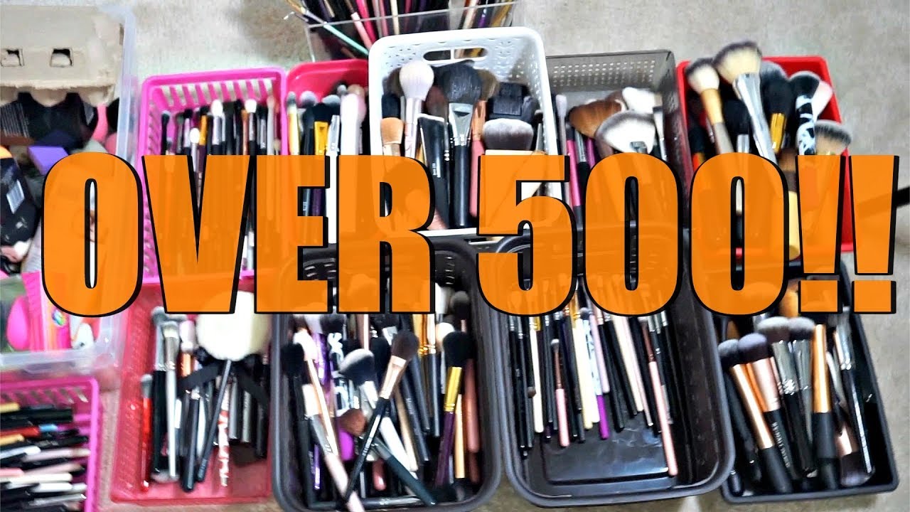 HUGE MAKEUP BRUSH COLLECTION AND DECLUTTER // OVER 500 BRUSHES AND SPONGES // PART 1