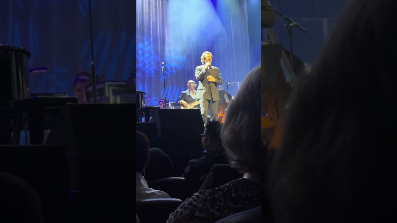Josh Groban - Skyfall