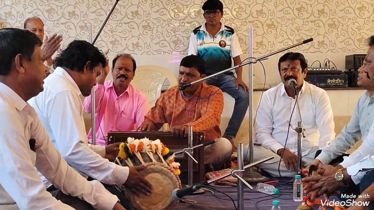 दीनांची माऊली! आजि म्यां देखियली !!  गायक – श्री. विकासबुवा कडू, पखवाज – श्री. नंदकुमार पाटील 