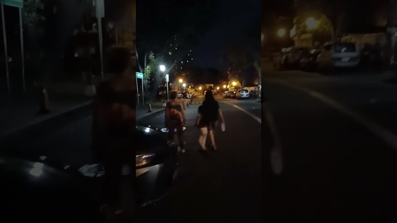 Tara lakad lang muna samahan nyo muna ako.