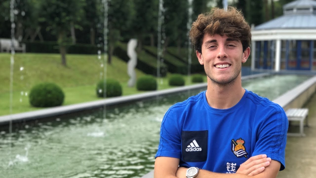 Álvaro Odriozola. The Analyst