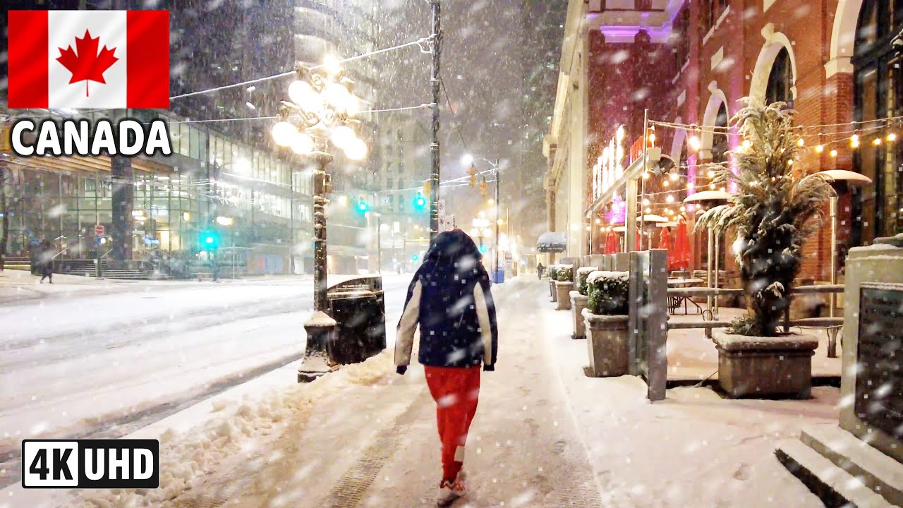 🇨🇦 【4K】❄️❄️❄️ HEAVY SNOWFALL in Downtown Vancouver BC, Canada. Go Pro Hero 10.