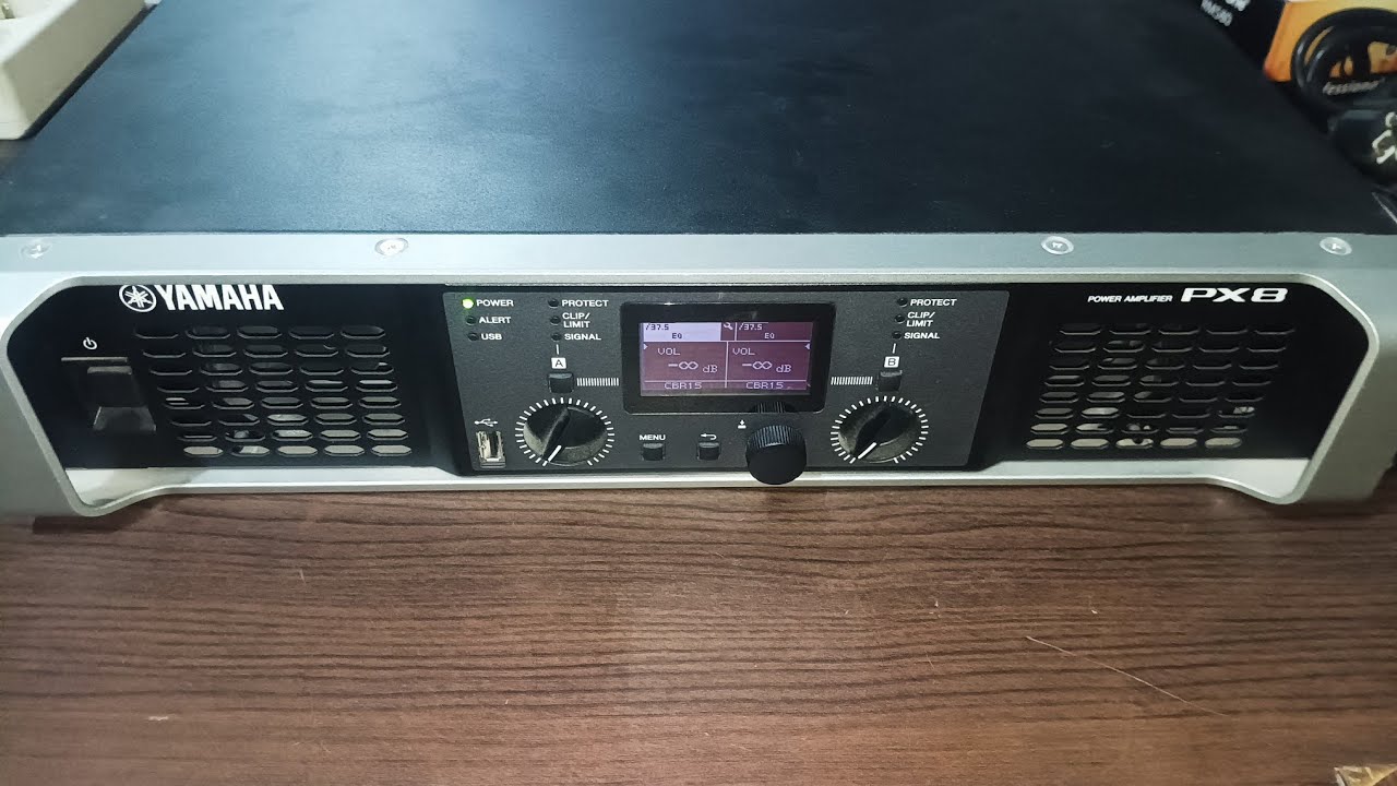 YAMAHA PX8