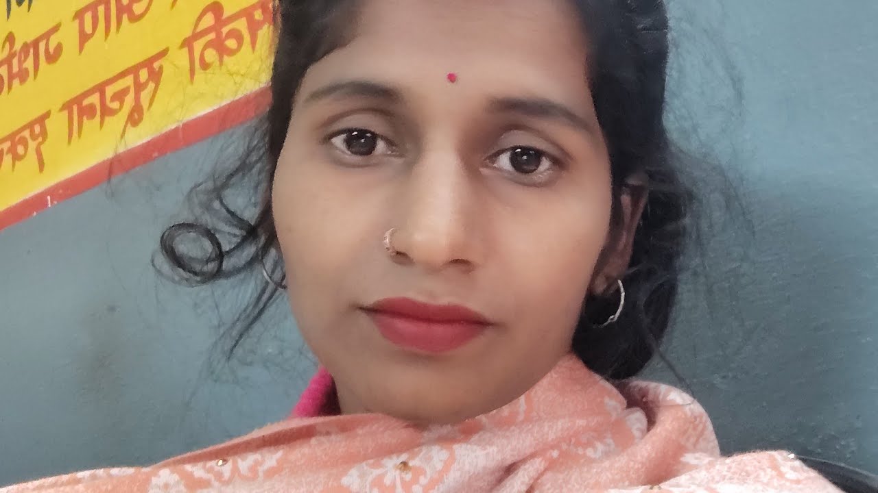 काजल ऑफिशल गोरखपुर सभी को राधे राधे