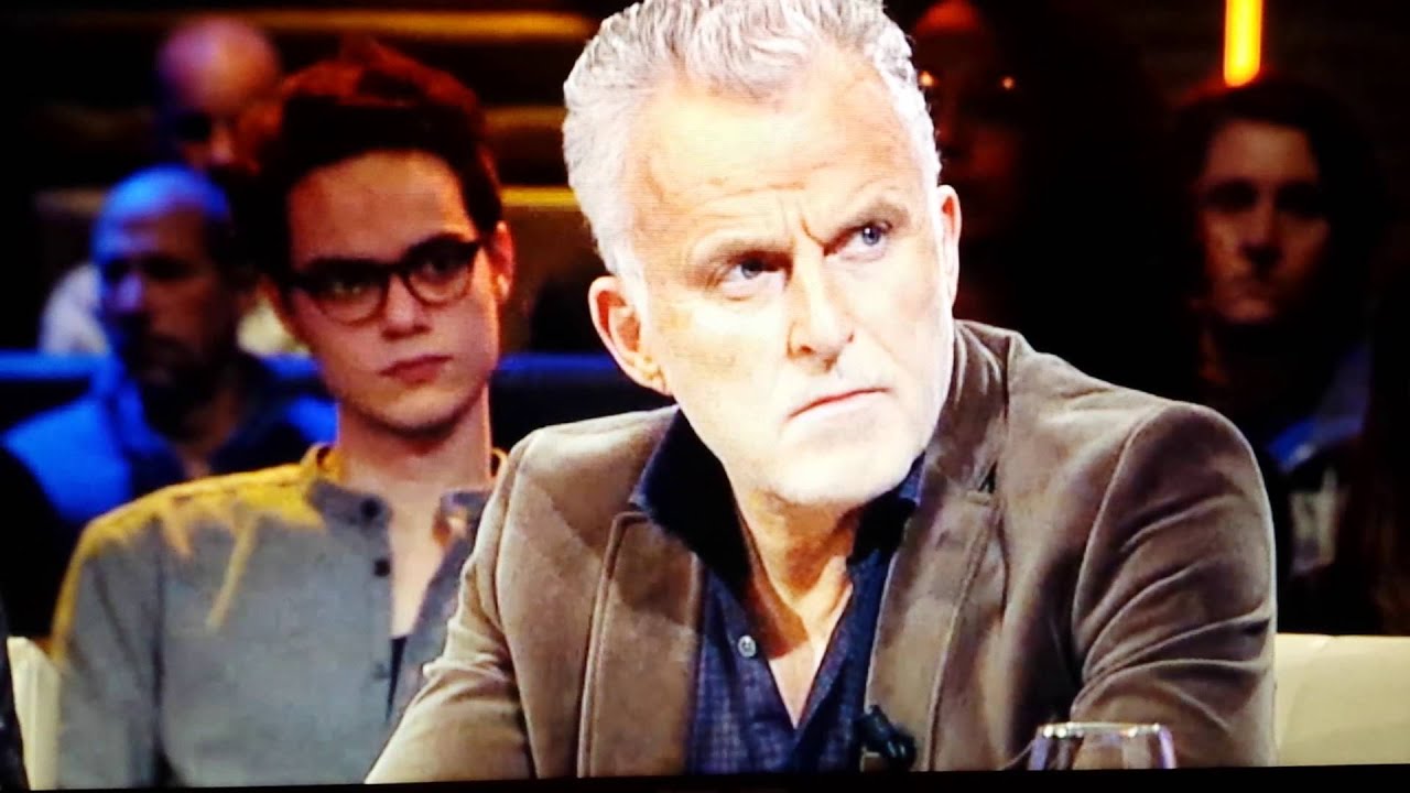 Dascha Graafsma wordt onderzocht door Patholoog  Frank  van  de Groot