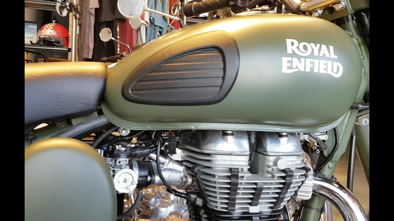 Royal Enfield CLASSIC 500 Battle Green / Medina Motors