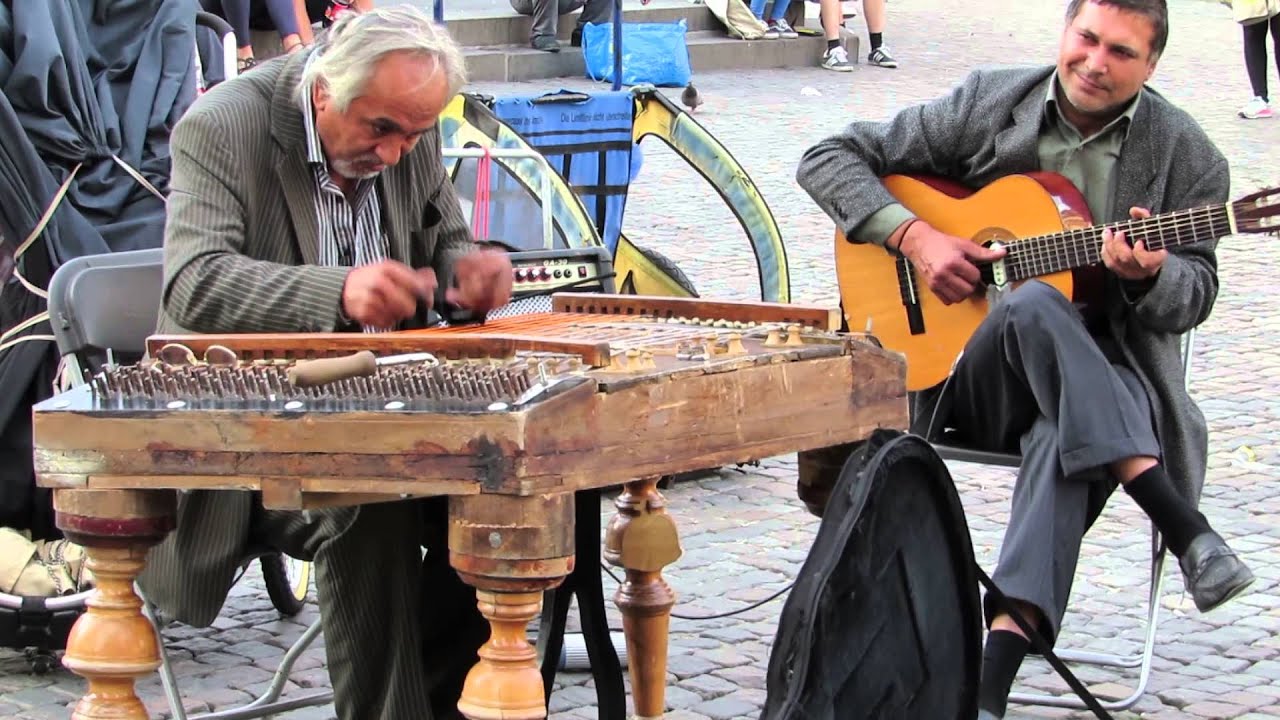 Hungarian gypsy Street Musicians(Cimbalom) - Copenhagen, August 2014 (Part 1)