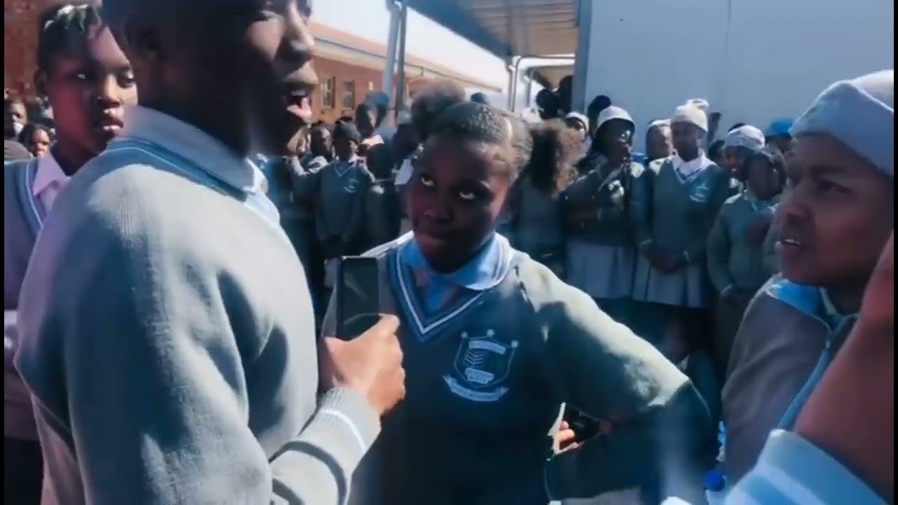 HAND_SOME_BOYS (SCHOOL SMASH OR PASS) BUT FACE TO FACE🔥🔥🔥🙌🙌🙌😂😂😂don't forget to subscribe 🙌❤️❤️❤️❤️