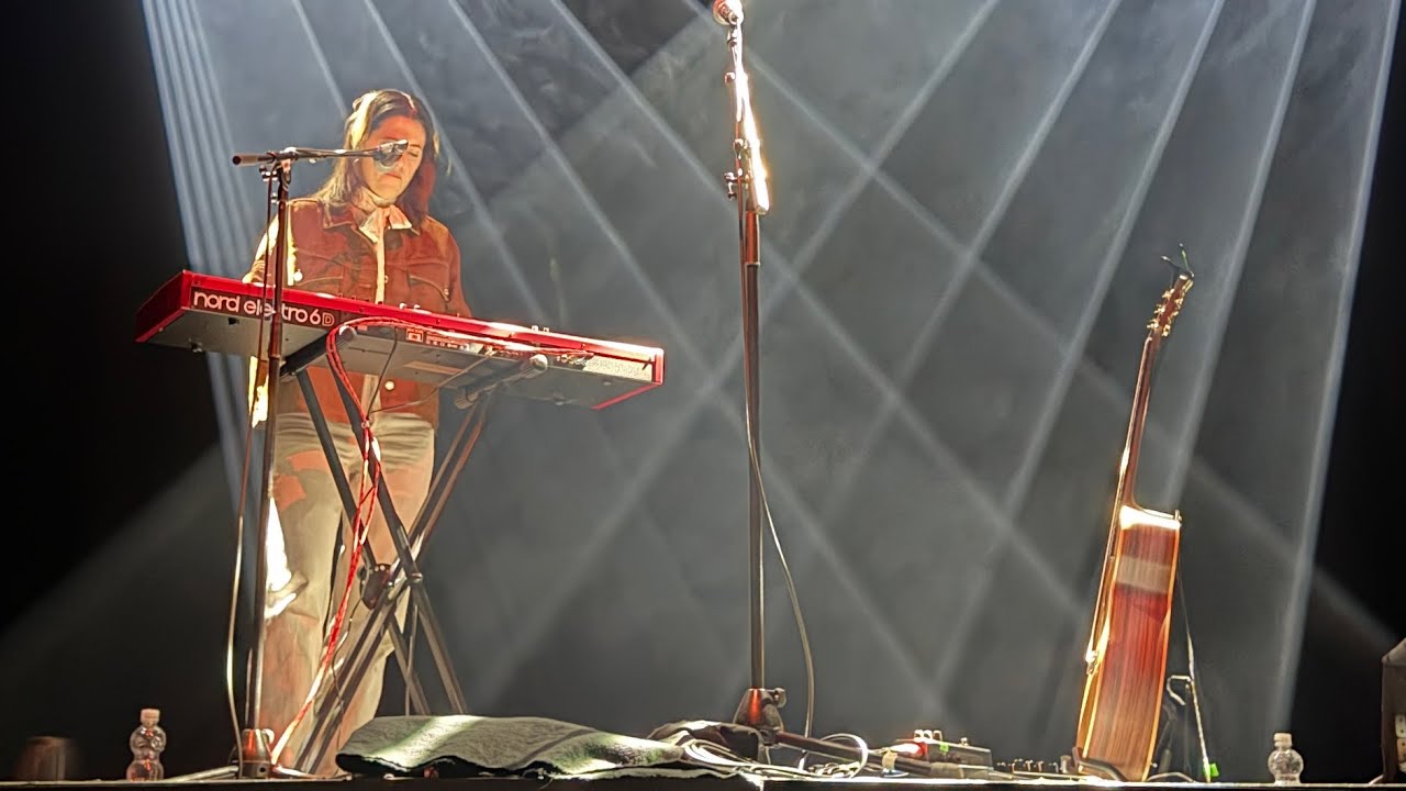 kat frankie (solo) @ gloria köln 17/2/26 „people“ live