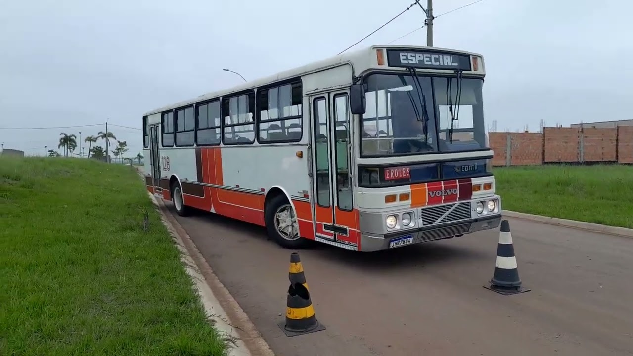 Baliza com &ocirc;nibus grande? Comil Minuano Volvo B58E #onibus #urbano #treinamento