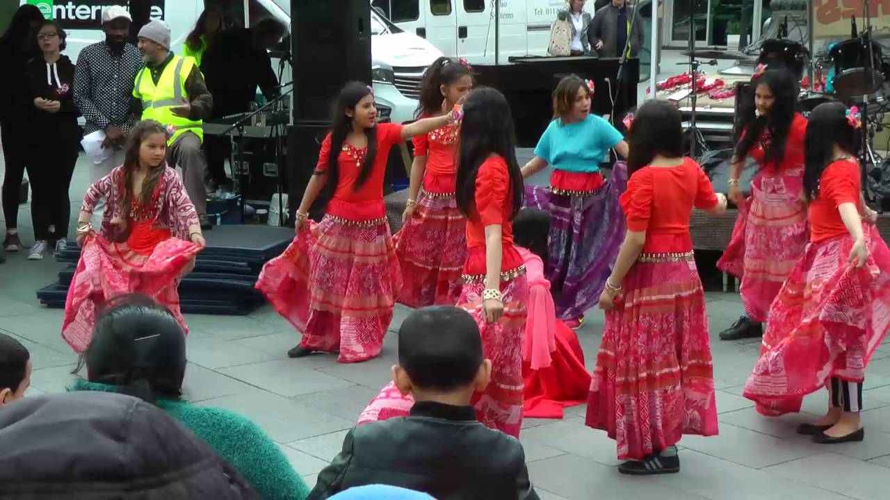 Romano Jilo dance group - One Sheffield, Many Cultures 2016