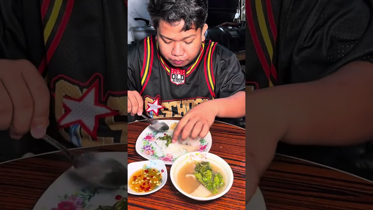 Buti nalang pumunta ako sa bahay ni kuyscharlieboi, grabe pinag luto nya ako ng sinigenggeng