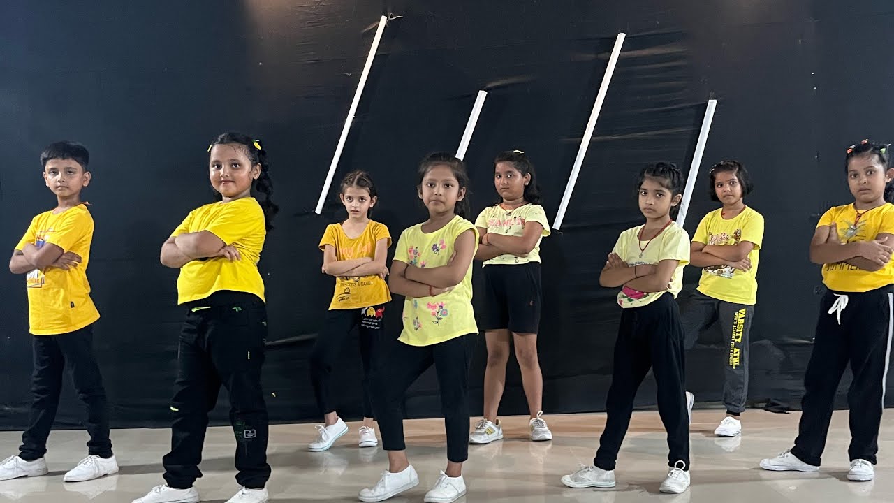 CHAMAK CHALLO || KIDS BATCH