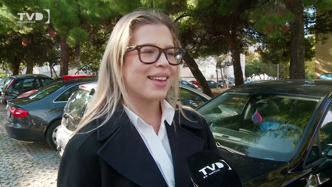U Sloveniji 639 eura božićnica za sve! Građani: Neće nama Vlada dat, oni pomažu srpskim centrima!