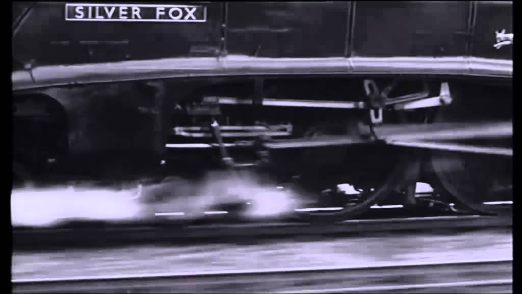 Elizabethan MV - Running in the 90's with an A4