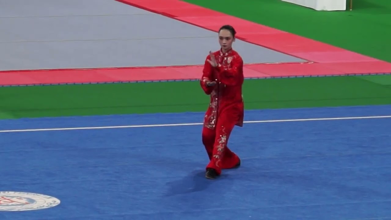 25.07.13 齋藤志保 太極拳優勝。第42回全日本武術太極拳選手権