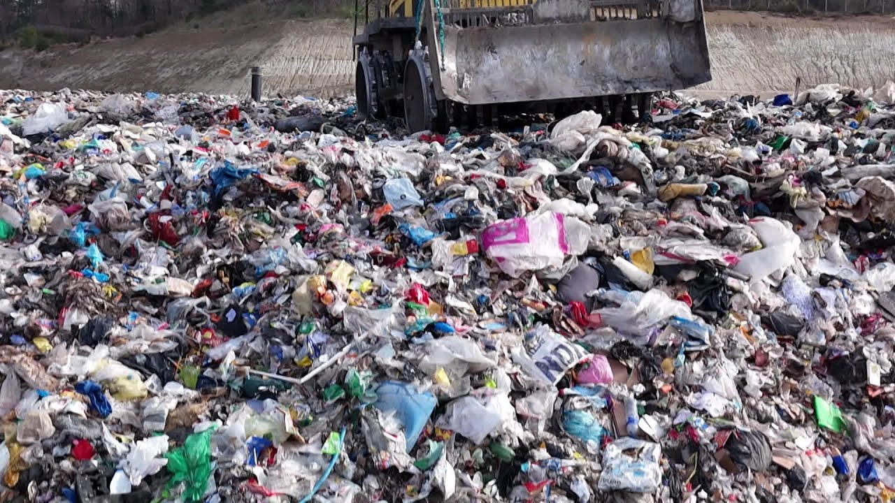 Ces si chers déchets (2/4): comment réduire le volume des poubelles ?