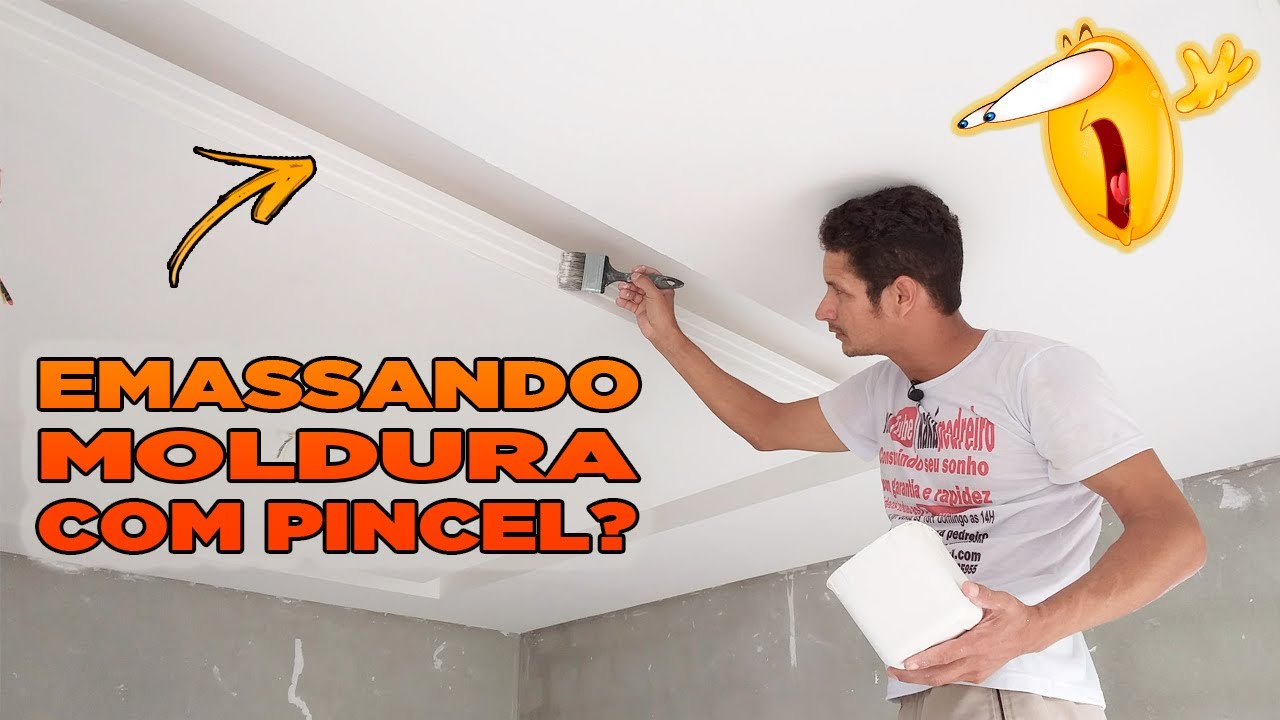 Emassando moldura de gesso com pincel? Pedreiro ensina técnica gratuitamente, confira!