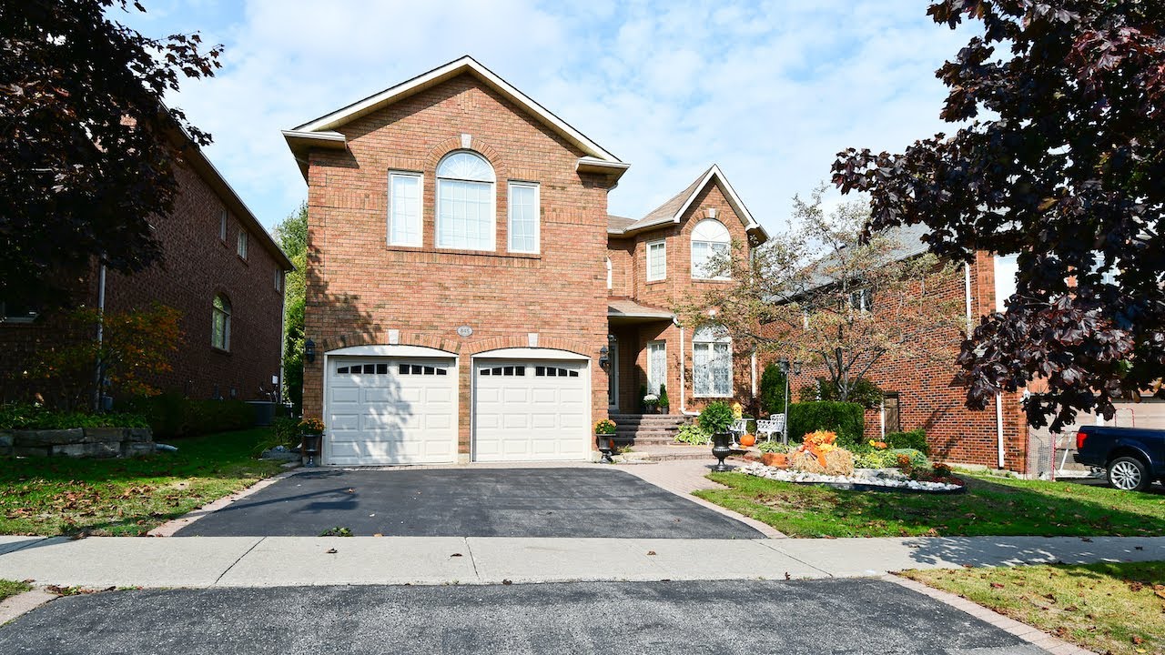 845 Primrose Court, Pickering  - Open House Video Tour (voice-over re-edit)