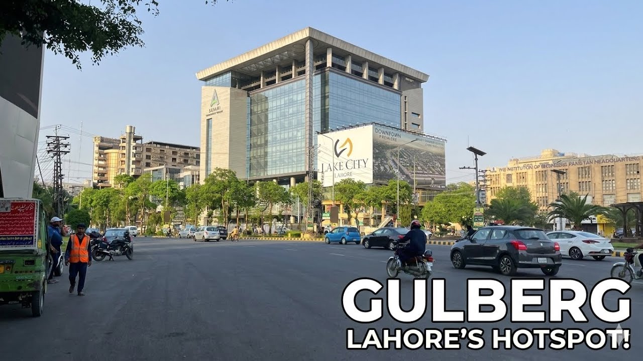 Inside Gulberg Lahore | Explore the Heart of Gulberg Lahore 🇵🇰 | Aqeel Walking Diaries.