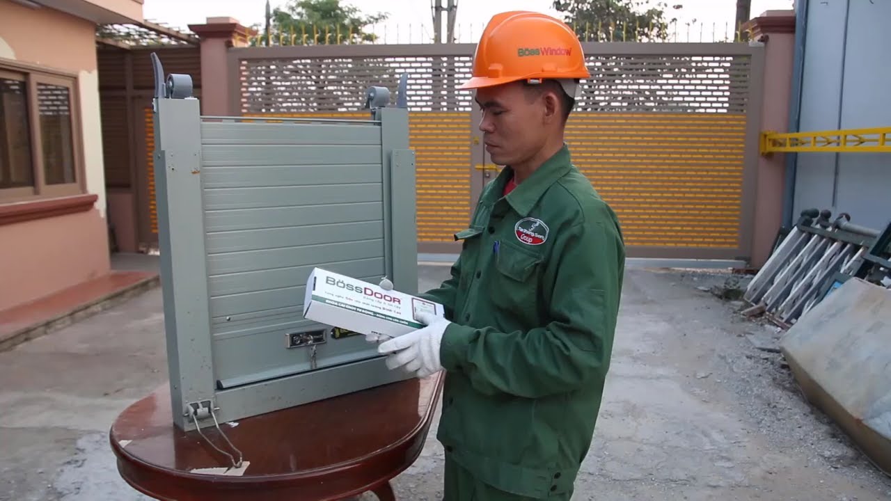 C&aacute;ch Lắp Đặt Kh&oacute;a Chốt Tự Động Tr&ecirc;n Cửa Cuốn BossDoor